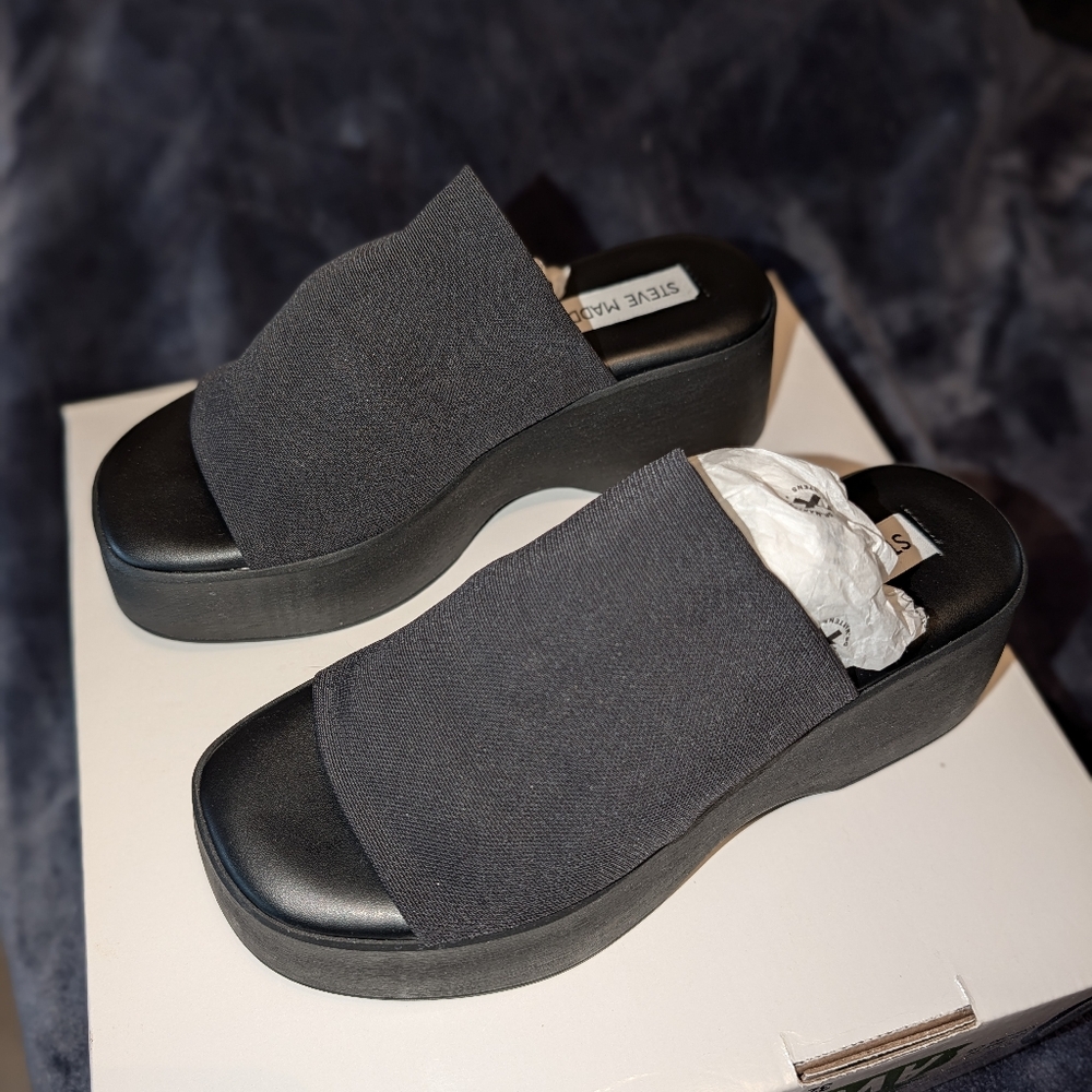Steve Madden women's slinky 30 platform sandals - Like New 🖤 - Picture 2 of 9